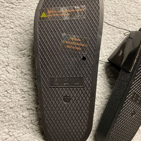 Betty Boop Sandals Women Size 10 Black New With Tag Slip-On NWT‎ - Picture 2 of 4